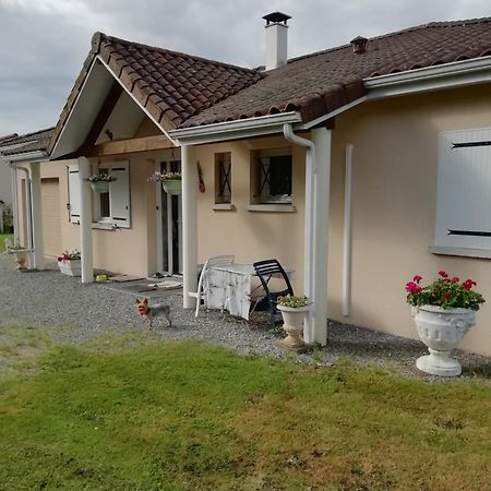 Apartmán Chambre Dans Maison Limoges Exteriér fotografie